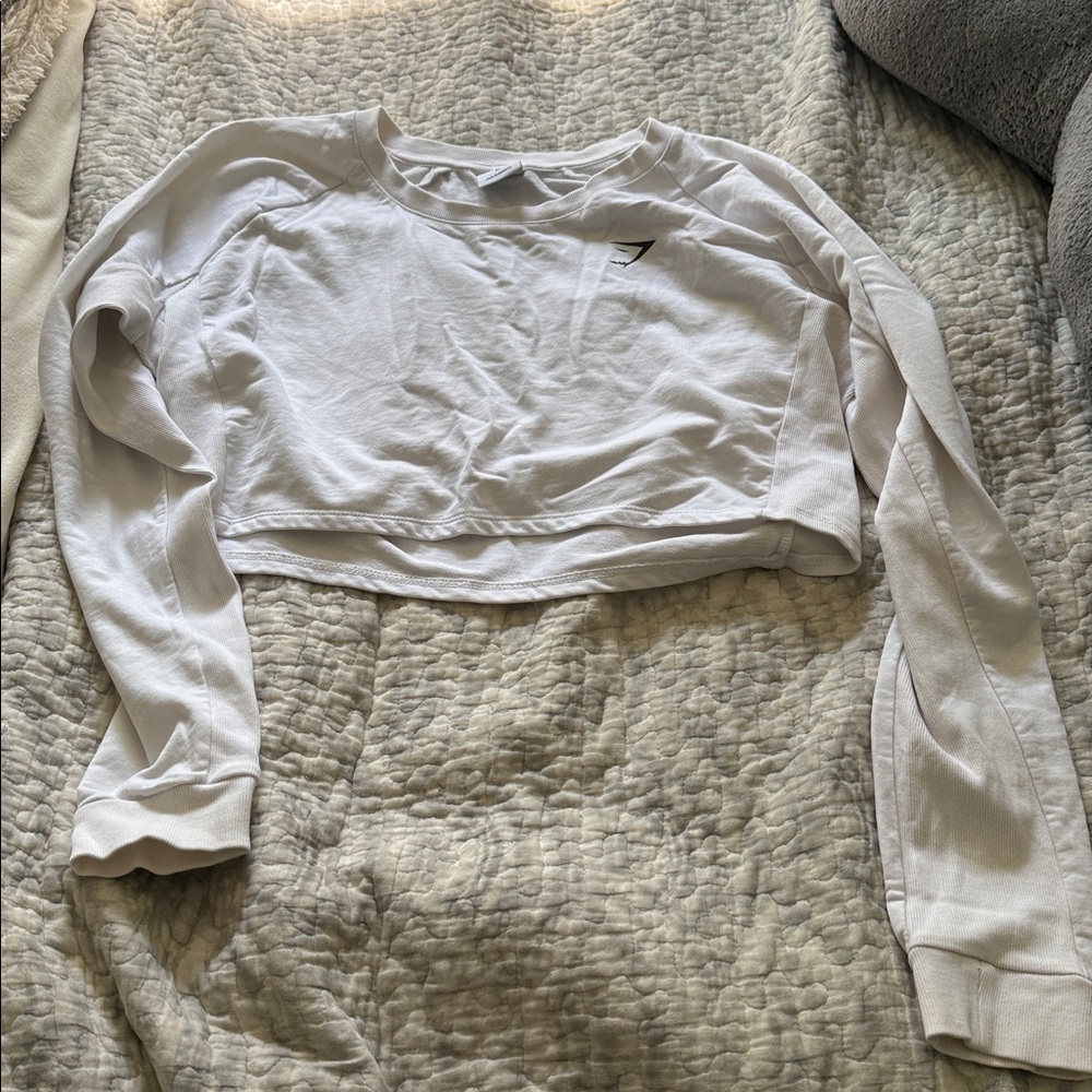 Gymshark White Cropped Sweatshirt